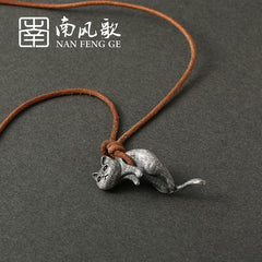 cat master couple necklace for men and women's