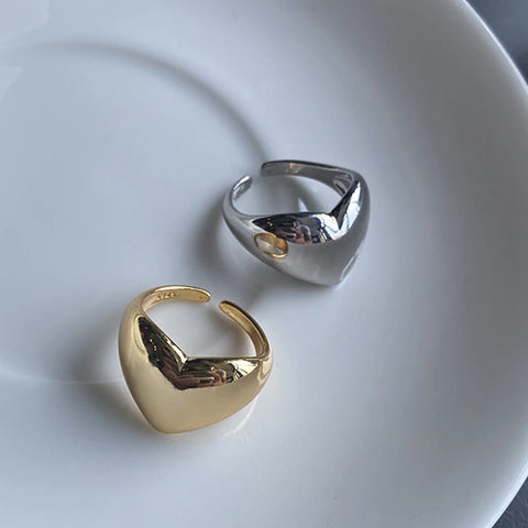 New Love Heart Shaped Gold Ring For Women