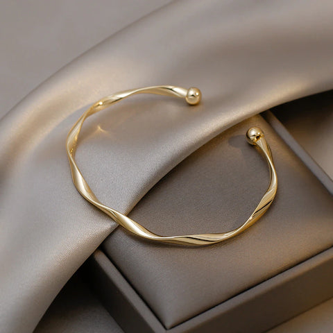 Twisted Bracelet for Women